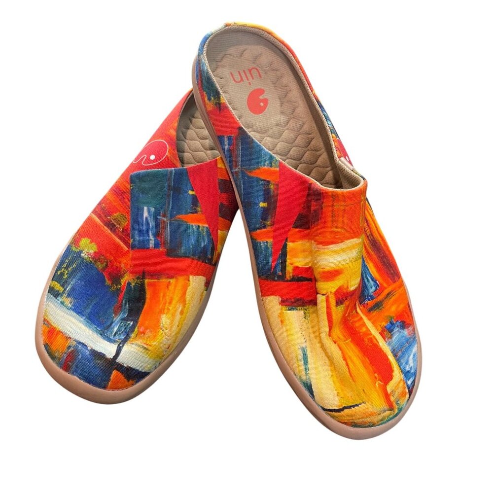 UIN‎ Color Zone Malaga Clogs Women's Size 8.5 Slip On Comfort Mule Wearable Art